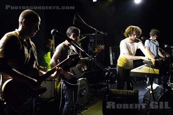 STEEPLE REMOVE - 2006-07-21 - PARIS - La Maroquinerie - 